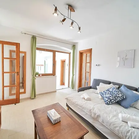 Holiday home Nadtetos Haz Sajat Kilatoval *